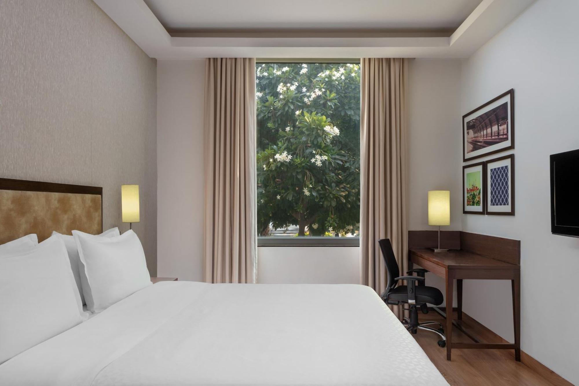 Four Points By Sheraton New Delhi, Airport Highway Dış mekan fotoğraf