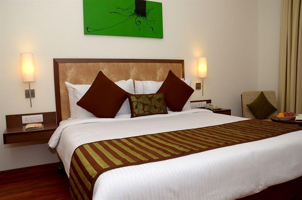 Four Points By Sheraton New Delhi, Airport Highway Dış mekan fotoğraf
